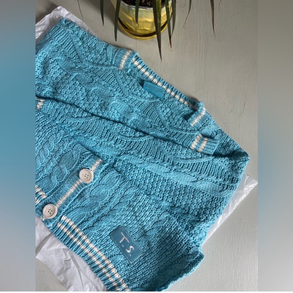 NWT 1989 (Taylor's Version) Cardigan in Size XS / S - Picture 11 of 11